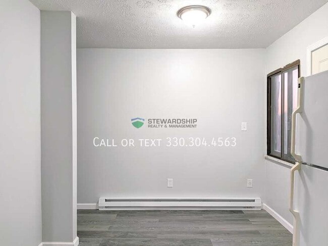 Photo - 310 Engadine Ct Unit A-3