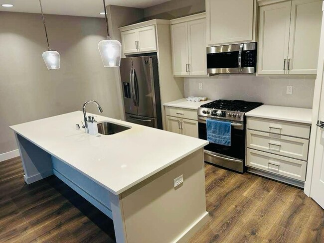 Photo - 11805 NE 108th St