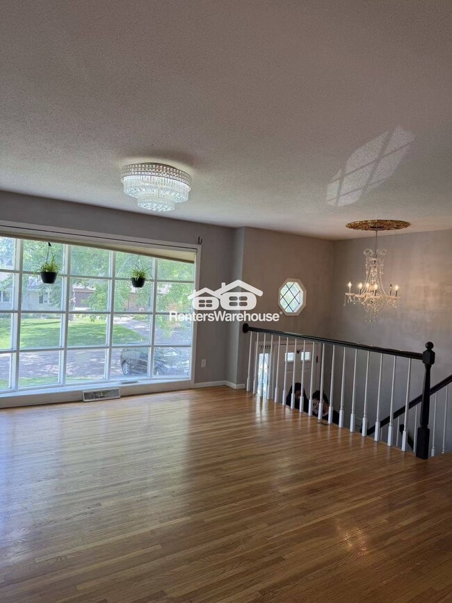 Photo - 5112 Millpond Pl
