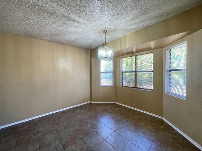 Photo - 4-Bedroom House for Rent in Killeen
