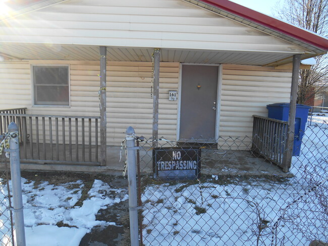 Building Photo - 161-1 Columbus Ave Rental
