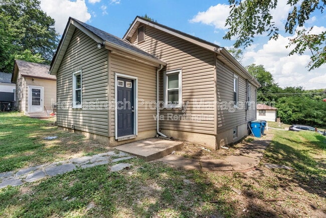 Photo - 7122 Dawson Pl