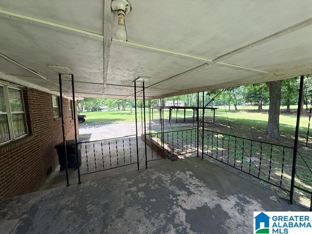 Photo - 2549 Ferguson Rd