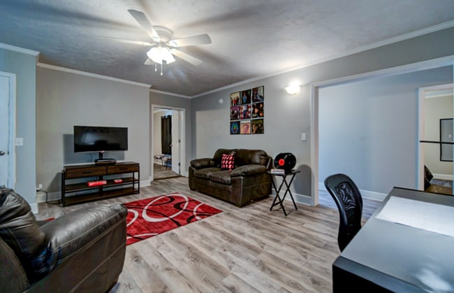 Photo - 401 Kingwood Dr Unidad A