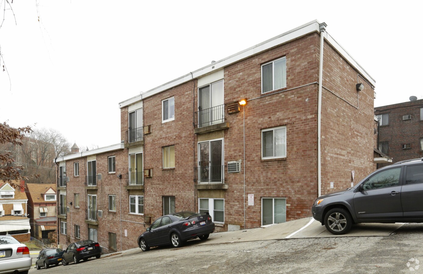 151 Robinson St - 151 Robinson St