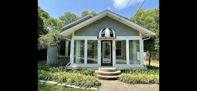 Photo - 531 E Eastland St