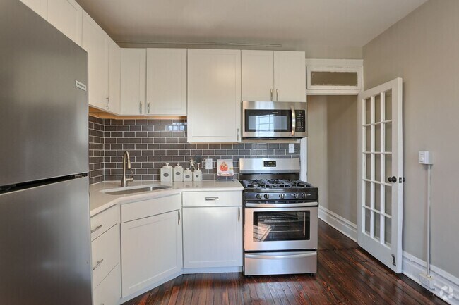 Building Photo - 1818 Green St Unit Apt #2