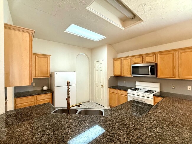 Photo - 16714 Bethan Glen Ln