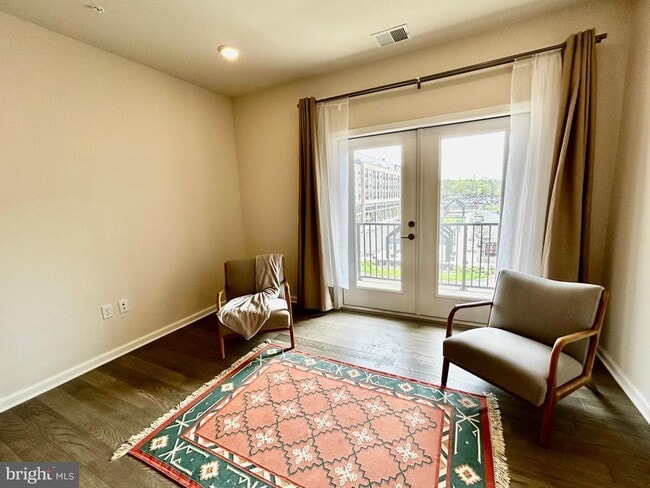 Photo - 1 Culvert Dr Unit 203