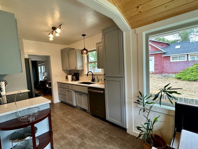 Photo - Beautiful Home in Downtown CDA