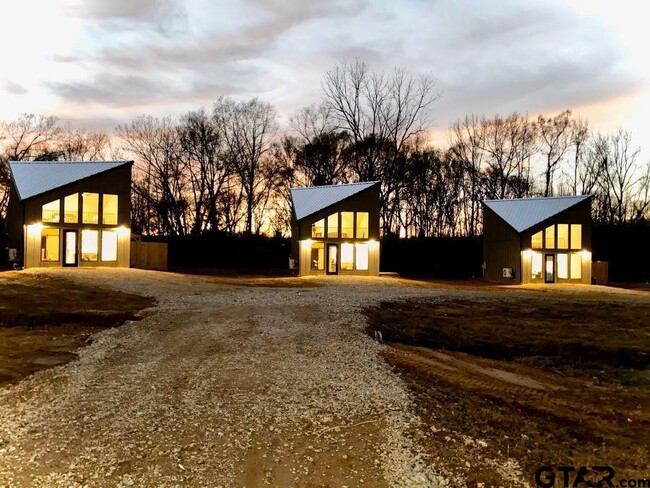 Building Photo - 11227 I-20