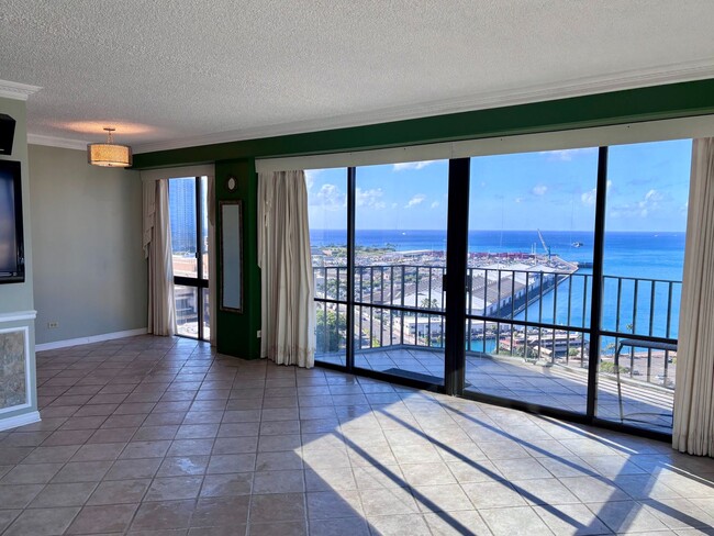 Building Photo - Available Now | 2 Bedroom, 2 bathroom, 1 a... Unit 2201