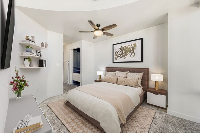 Photo - 38th Floor Spire Stunner! Unit 3803