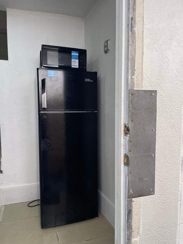 Photo - 3131 W 16th Ave