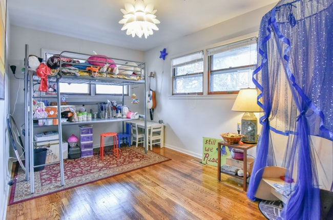 Photo - 315 E Dodds St