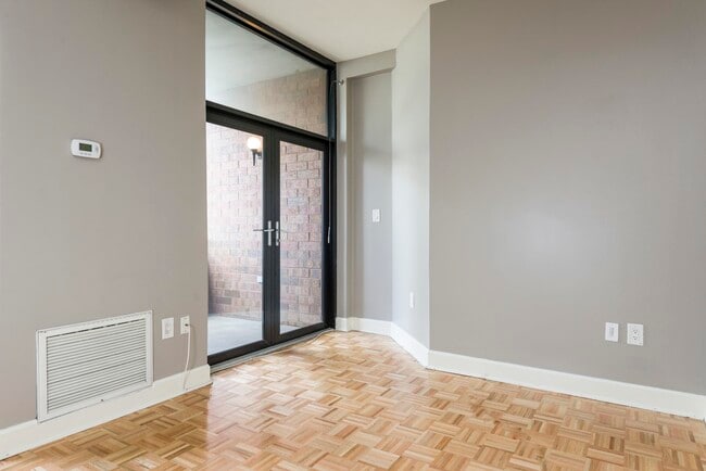 Photo - 610 Newark St. Unit 4F