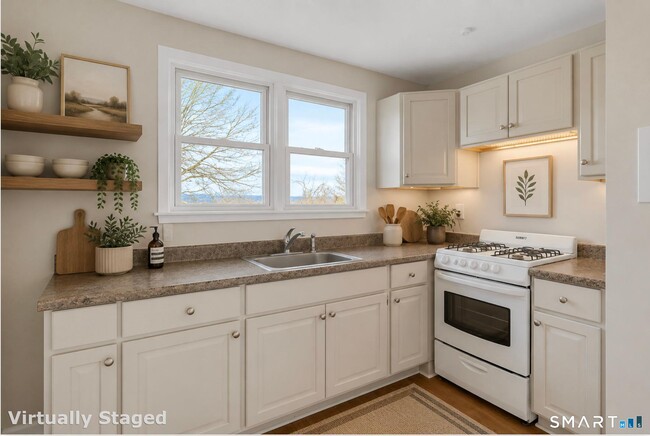 Photo - 63 Maynard St
