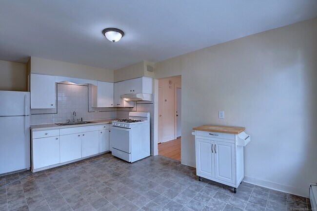 Photo - 298 Hillside Ave