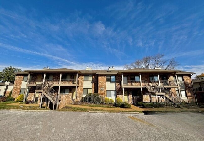 Building Photo - 264 Eagle Ridge