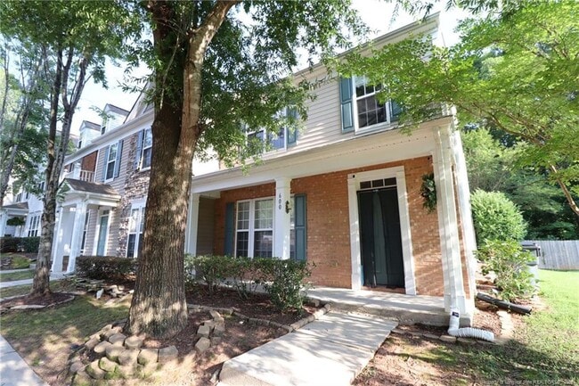 Building Photo - 600 Walnut Woods Dr Rental