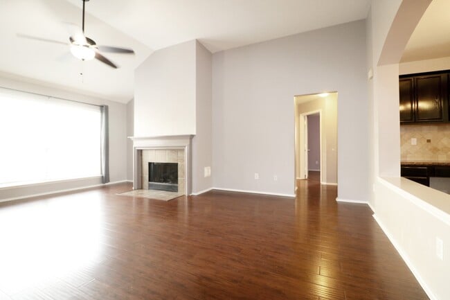 Photo - 1434 W April Rain Ct