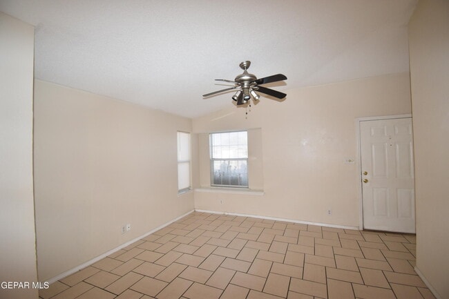 Photo - 9597 Martinique Dr