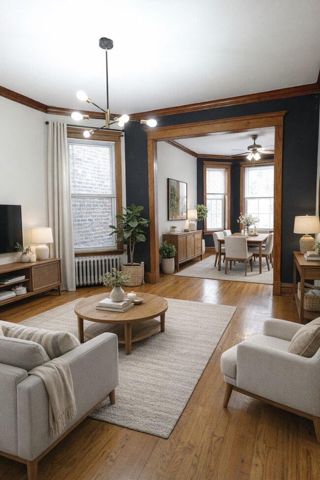 Photo - 2927 N Sacramento Ave