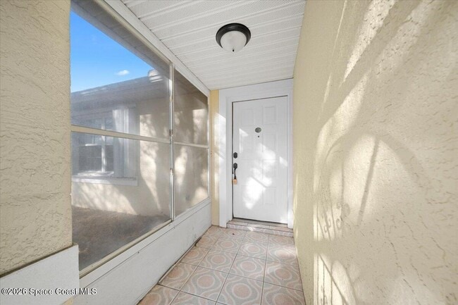 Photo - 171 Americana Blvd NE