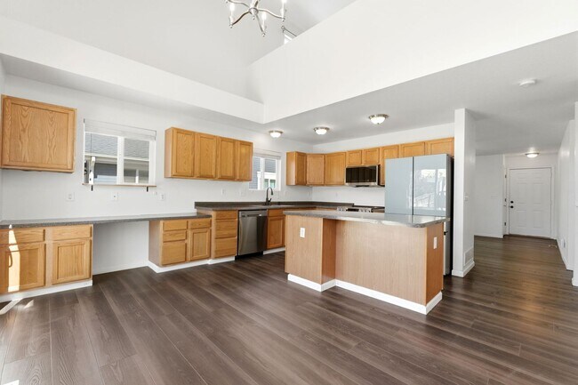 Photo - 3-bed + office, 2-bath home, minutes to Denver and close to outdoor recreation areas