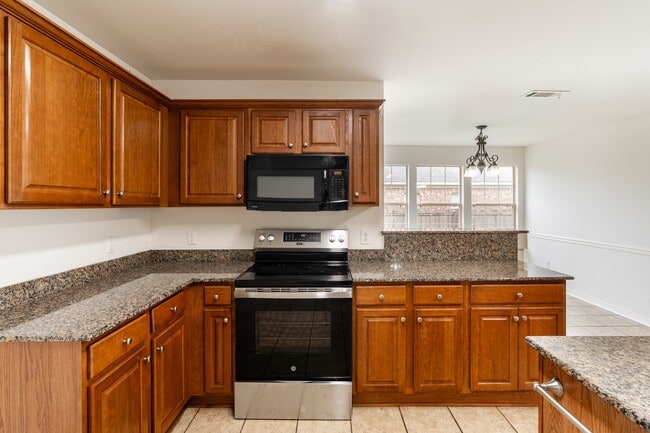 Photo - 1375 Selby Phillips Dr