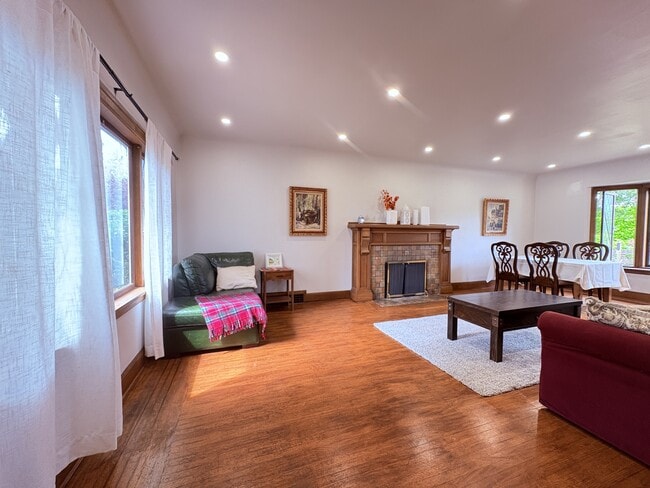 7430 Angus Dr Unit Room B