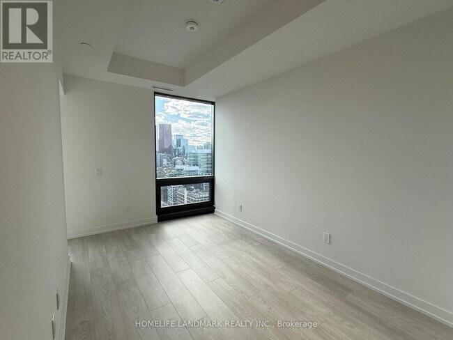Photo - 35 Parliament St Unit 3203