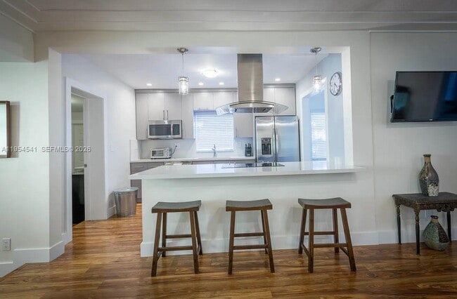 Photo - 555 NE 71st St Unidad 1