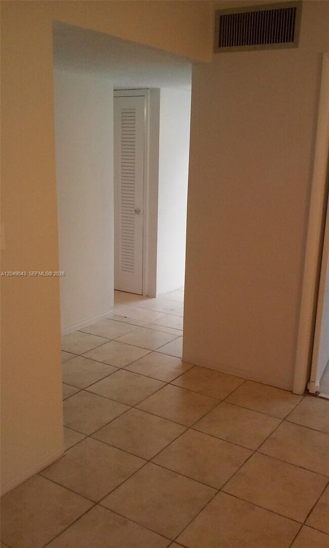 Photo - 13215 NE 6th Ave Unit 103