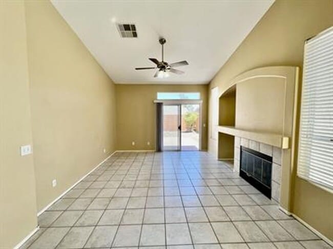 Photo - Single Story Summerlin Property!