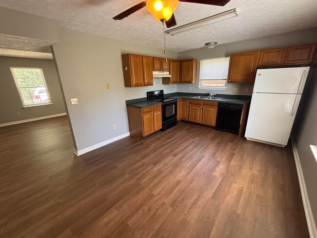 2740 Hayden Park Ln