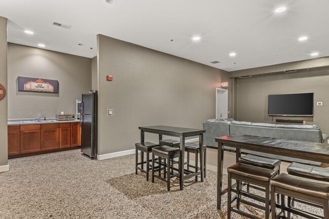 Madison Apartments