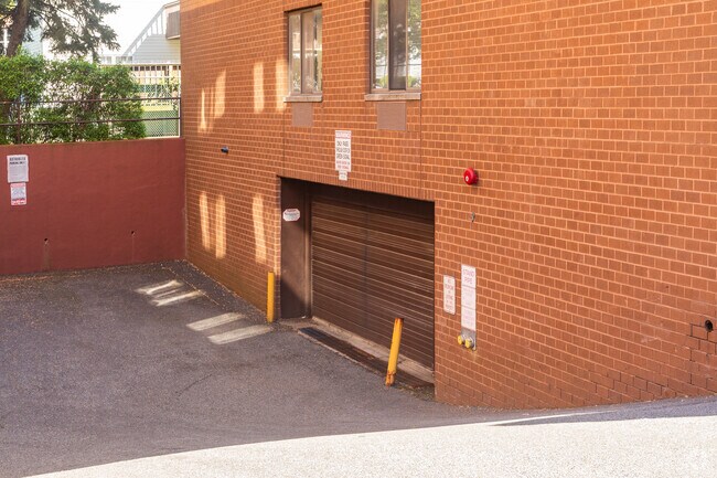 Photo - Chestnut Hill at Essex Park