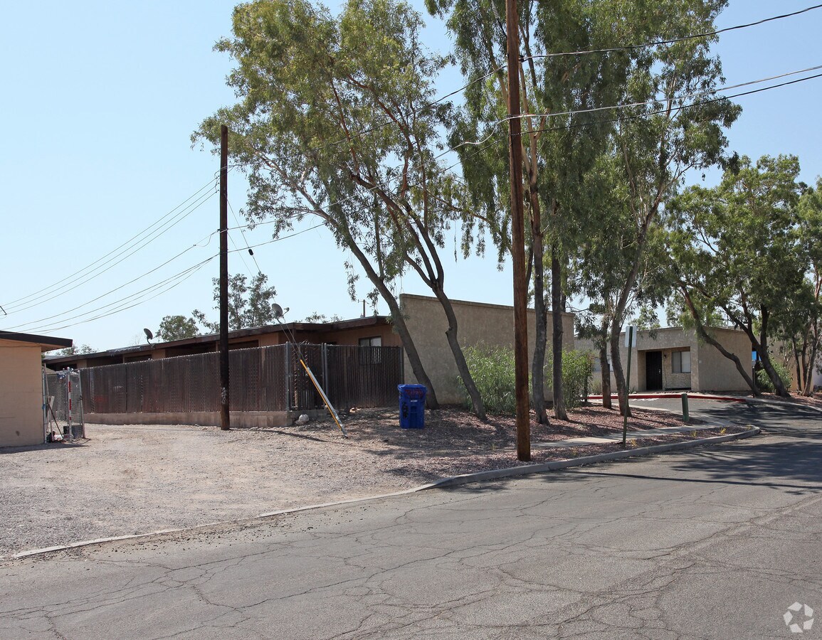 Photo - Coronado Terrace Apartments
