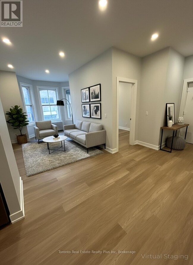 Photo - 592 Church St Unité 5