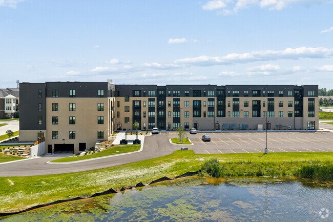 Photo - Larsen Orchard Terrace