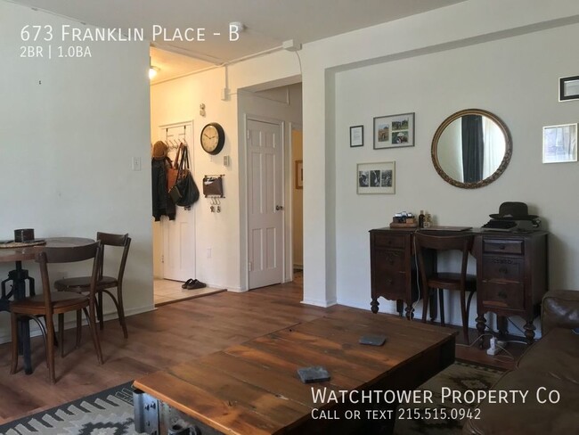 Photo - 673 Franklin Pl Unit B