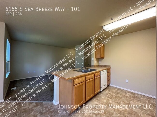 Photo - 6155 S Sea Breeze Way Unidad 101