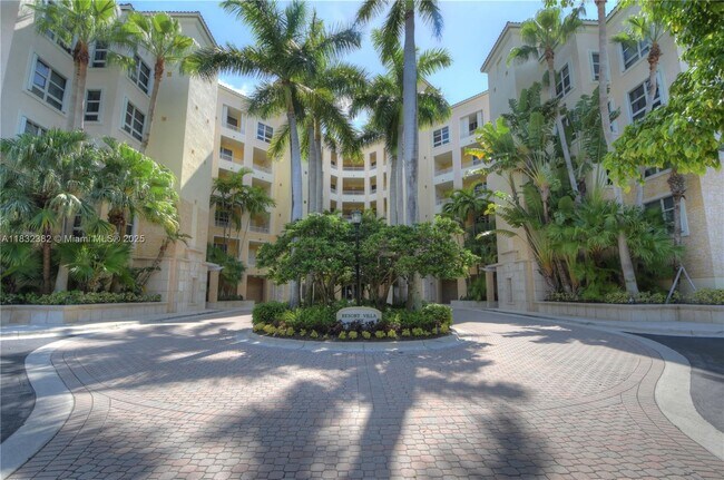 Photo - 717 Crandon Blvd Unidad 408 Rental