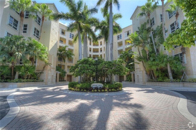 Building Photo - 717 Crandon Blvd Unit 408 Rental