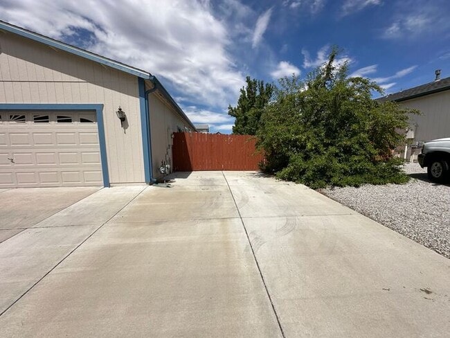 Photo - 17597 Grand Valley Ct