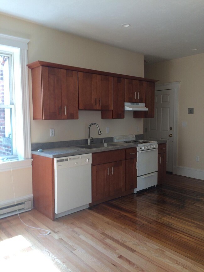 Photo - 883 Huntington Ave Unit 8