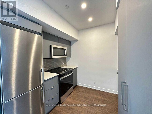 30 Tretti Wy Unit 1015