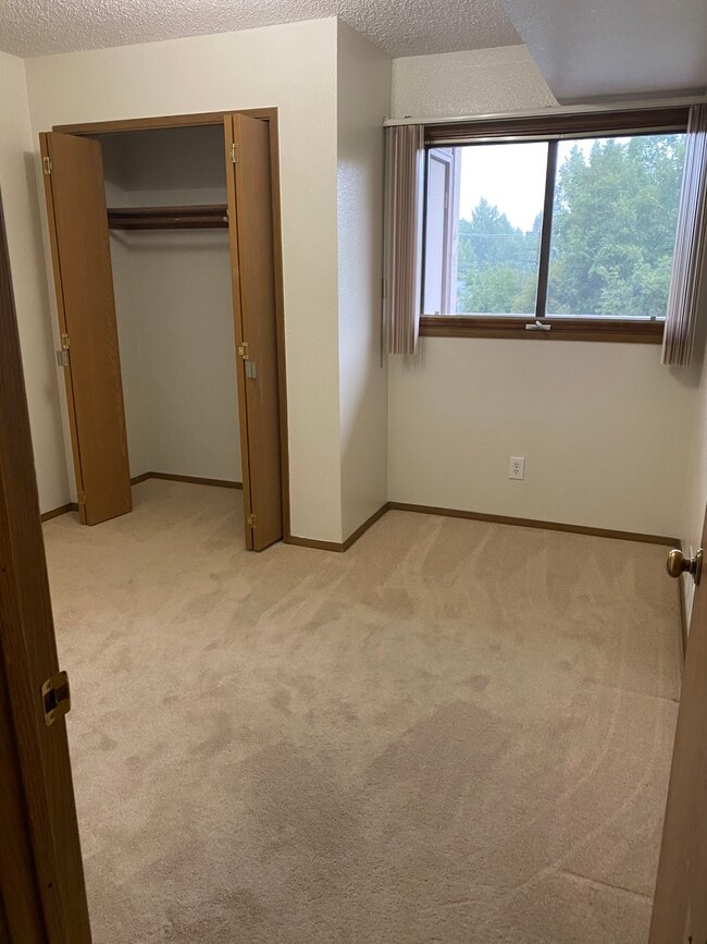 Photo - Tudor Park Apartments