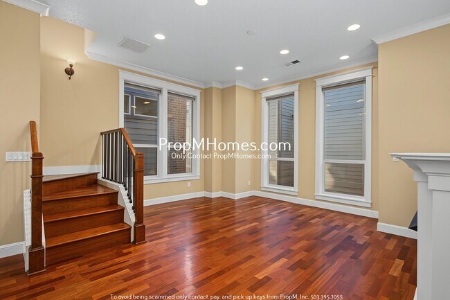 Photo - Beautiful Two Bedroom Townhouse In Humboldt - End Unit!